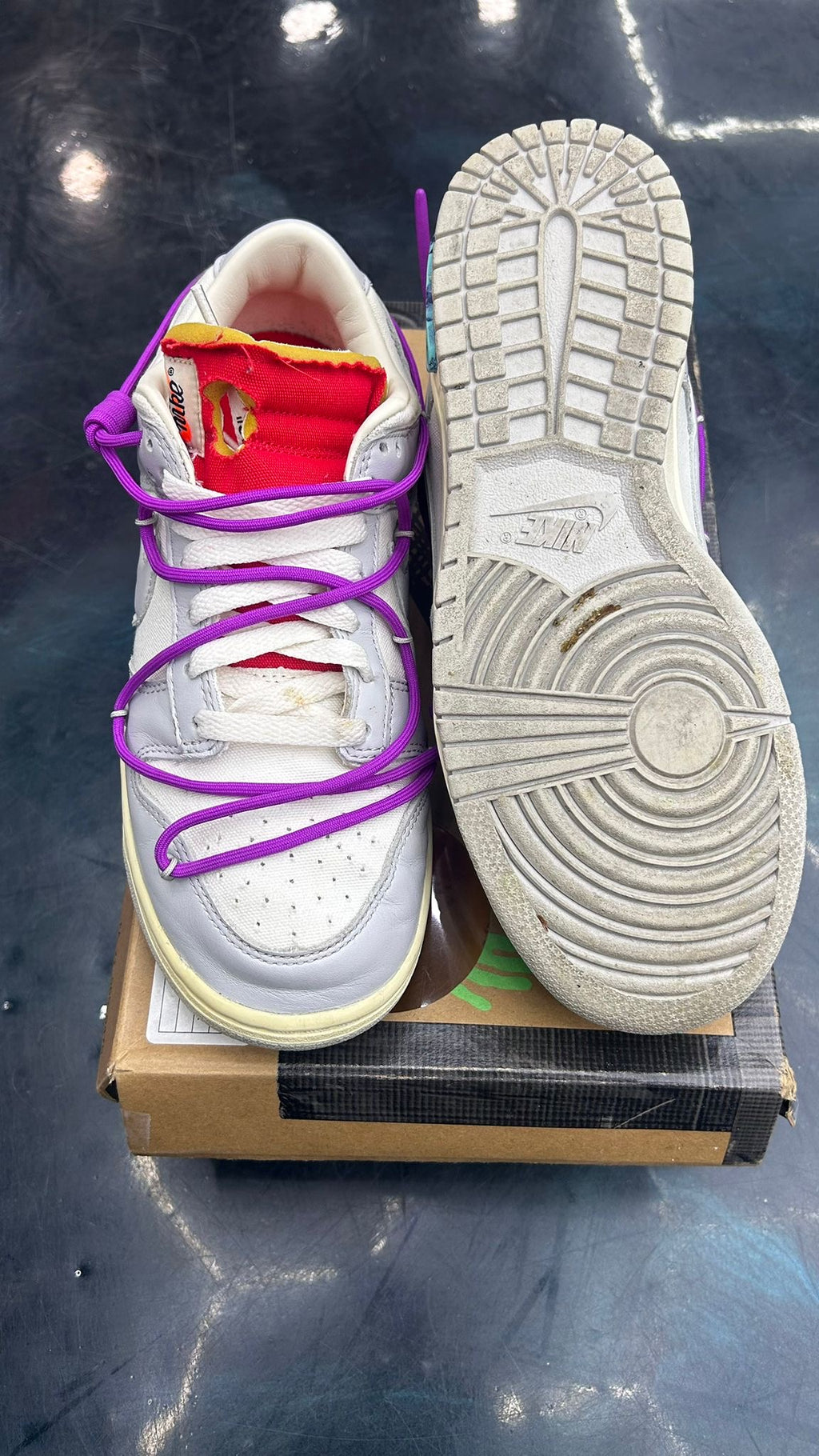 NIKE DUNK LOW OFF-WHITE LOT 21 PRE OWNED SIZE 8