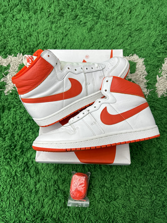 JORDAN 1 AIR SHIP PE SP TEAM ORANGE PRE-OWNED SIZE 10.5