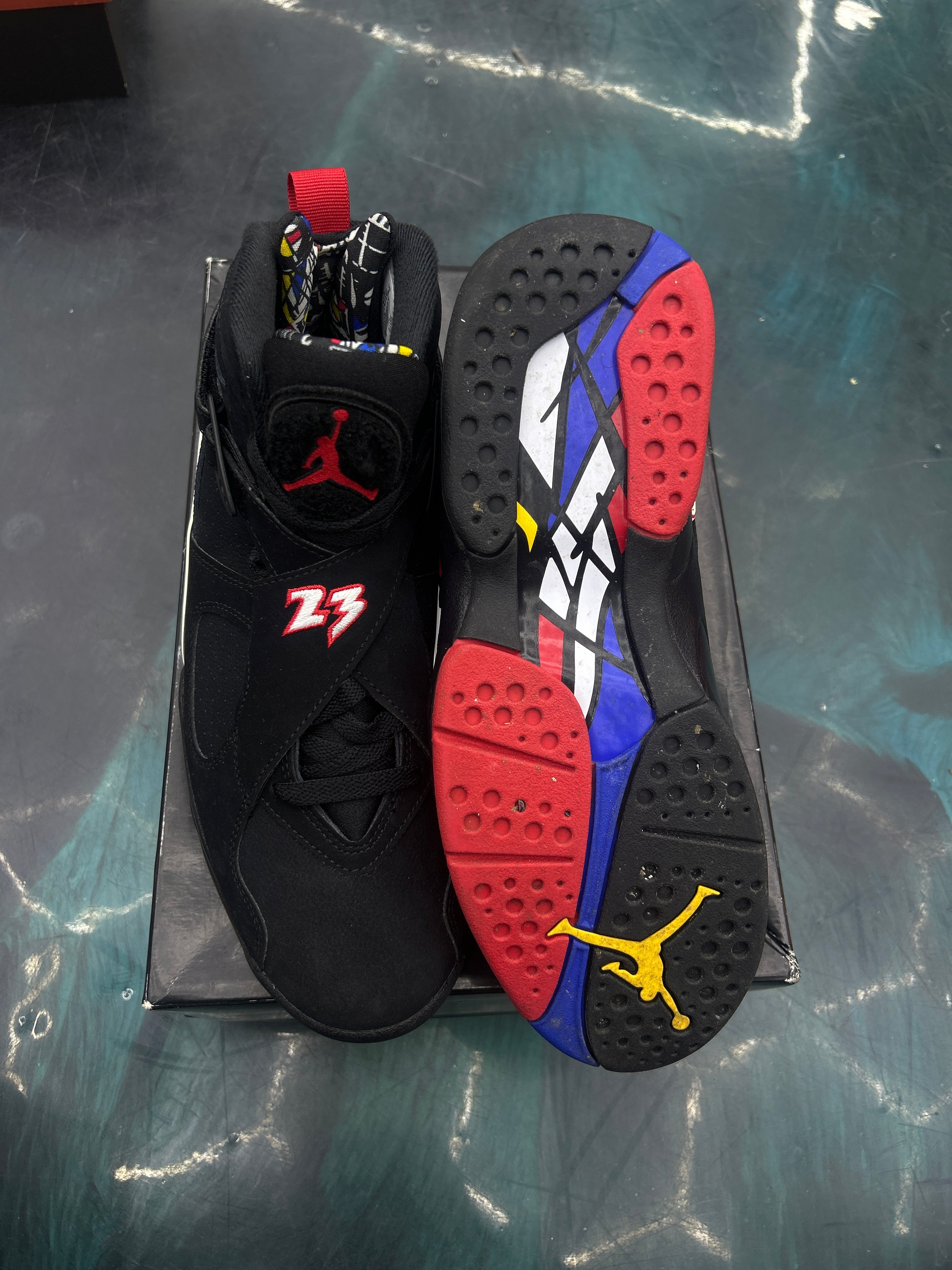 JORDAN 8 RETRO PLAYOFF PRE OWNED SIZE 8