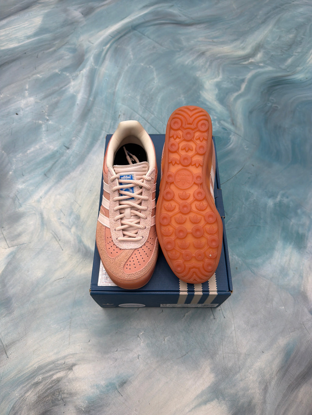 ADIDAS GAZELLE INDOOR BAD BUNNY CABO ROJO PRE OWNED SIZE 8.5