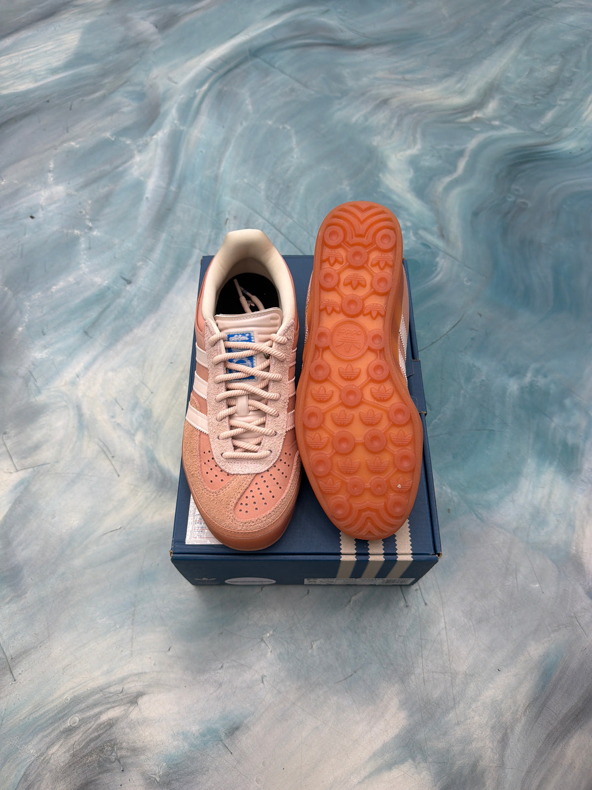 ADIDAS GAZELLE INDOOR BAD BUNNY CABO ROJO PRE OWNED SIZE 8.5