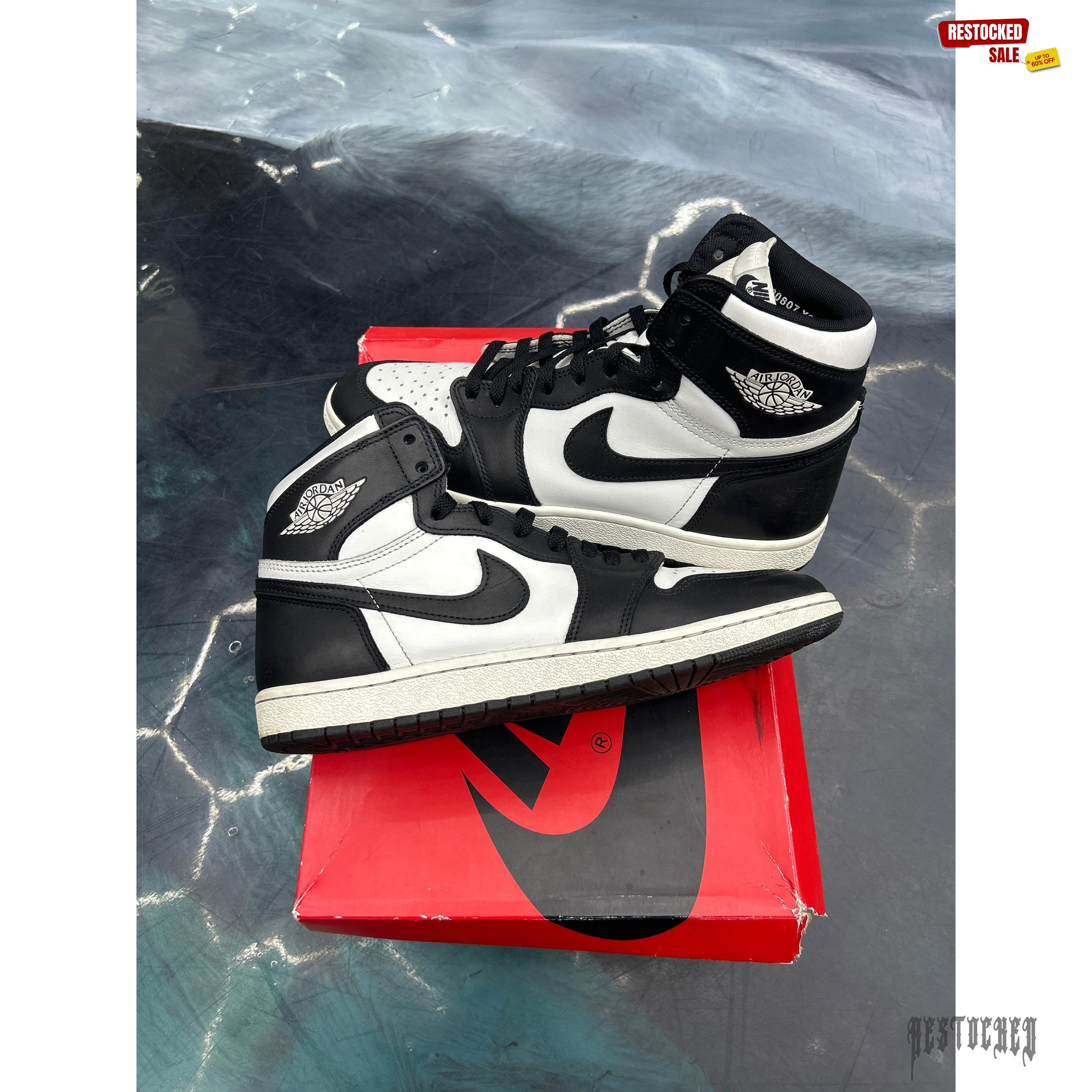 JORDAN 1 RETRO HIGH 85 BLACK WHITE PRE OWNED SIZE 11