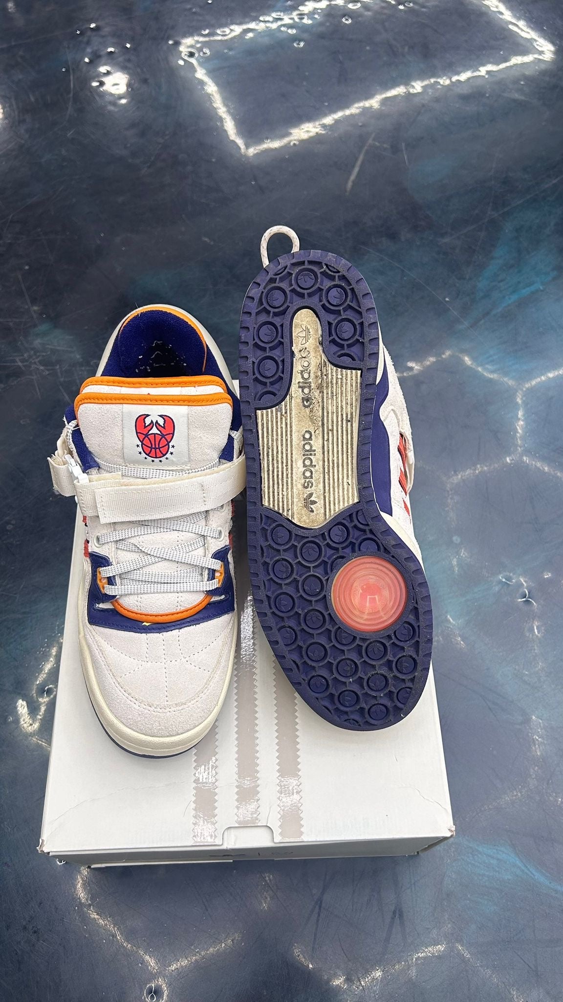 ADIDAS FORUM BUCKLE LOW CANGREJEROS PRE OWNED SIZE 8
