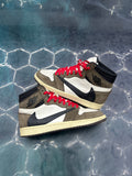 JORDAN 1 RETRO TRAVIS SCOTT MOCHA PRE OWNED SIZE 9.5 NO BOX