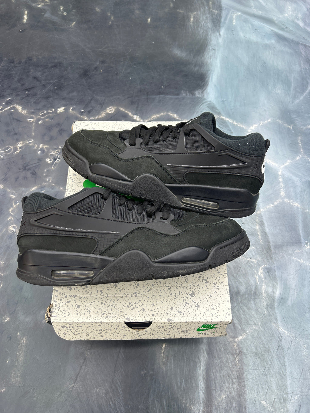 JORDAN 4 RM BLACK CAT 12 PRE OWNED SIZE 12