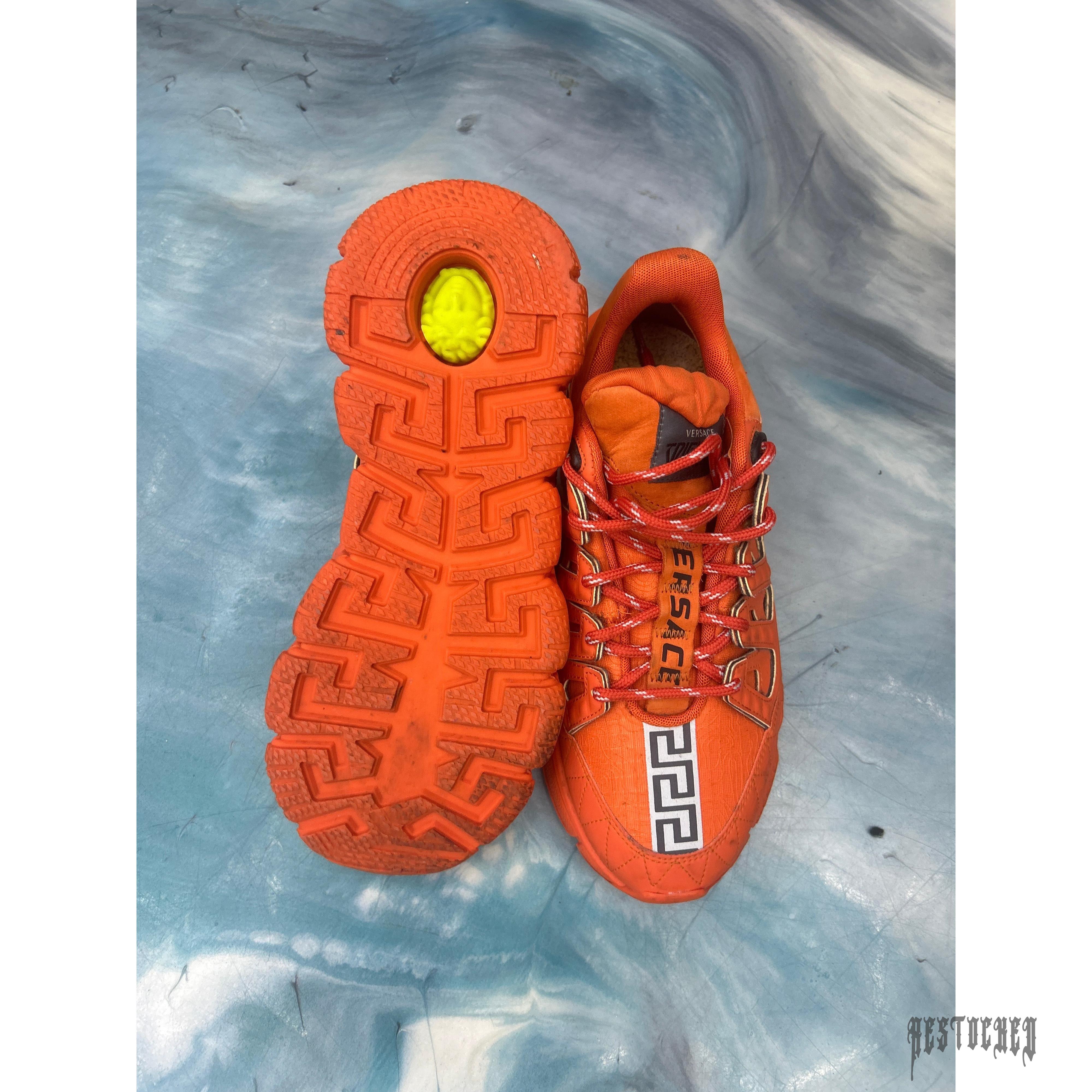 VERSACE TRIGRECA ORANGE PRE OWNED SIZE 40.5 EU 7.5/8 US NO BOX