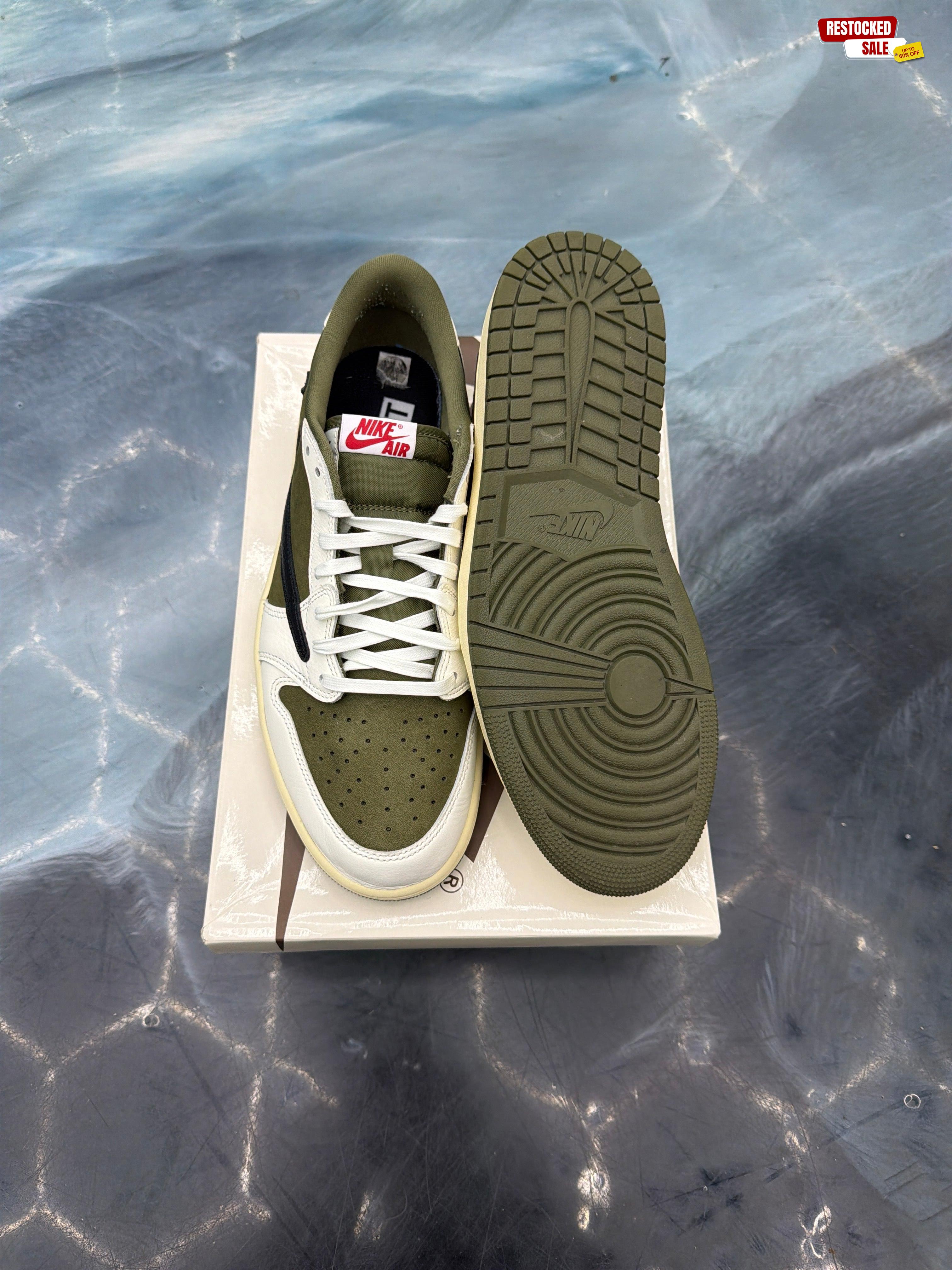JORDAN 1 RETRO LOW OG SP TRAVIS SCOTT MEDIUM OLIVE PRE OWNED SIZE 11.5