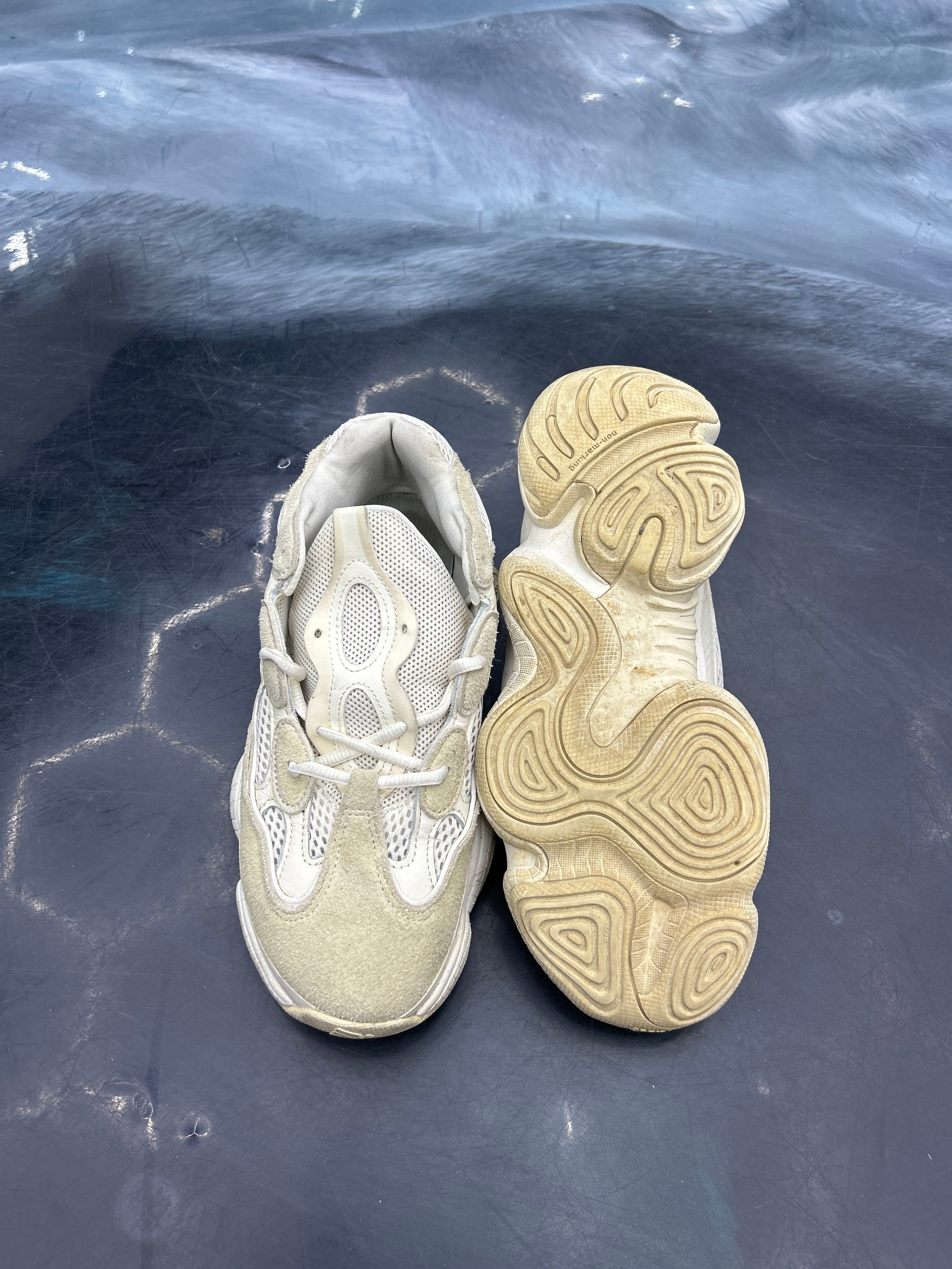 ADIDAS YEEZY BOOST 500 BLUSH PRE OWNED SIZE 8.5 NO BOX