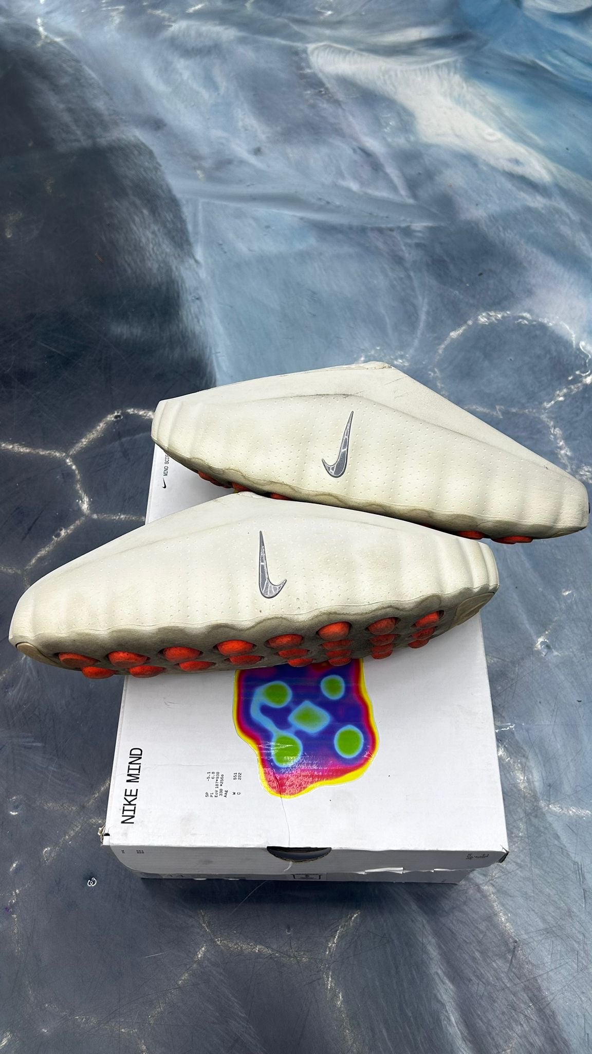 NIKE MIND 001 SLIDE LIGHT SMOKE GREY PRE OWNED SIZE 14