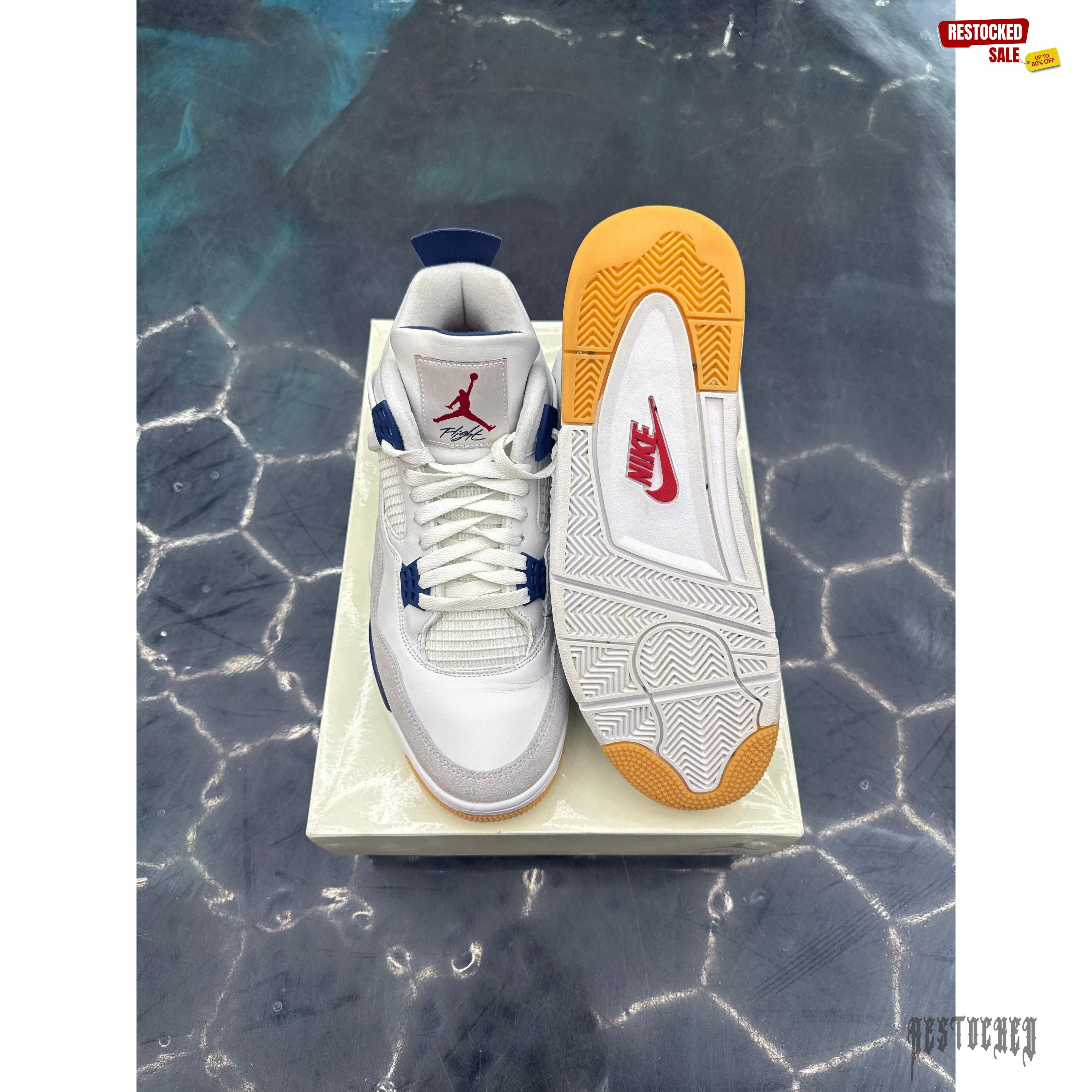 JORDAN 4 RETRO SB NAVY PRE OWNED SIZE 12