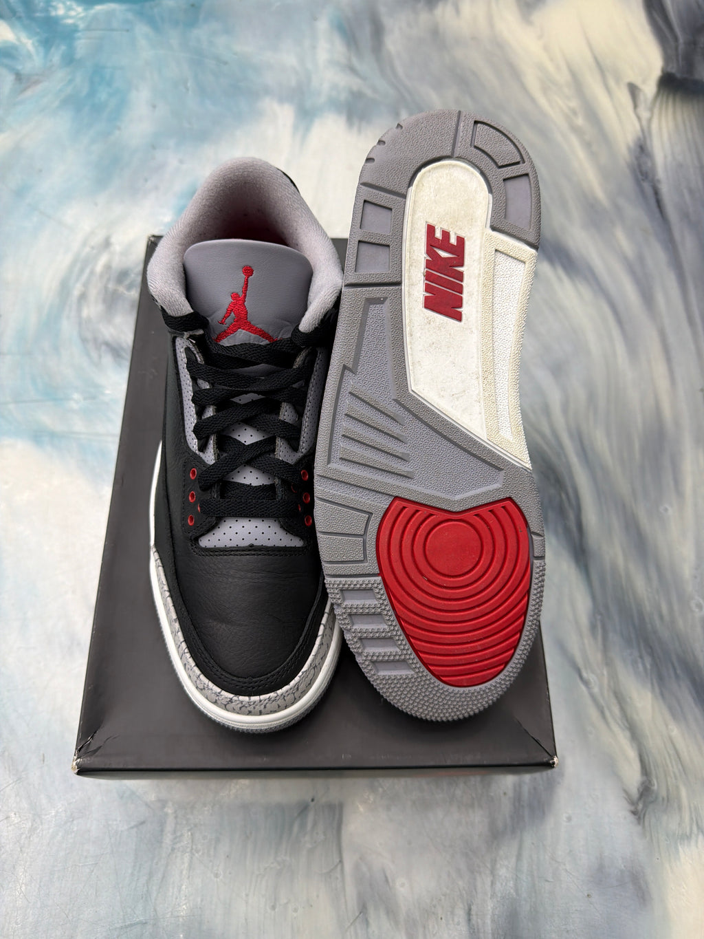 JORDAN 3 RETRO OG BLACK CEMENT (2024) PRE OWNED SIZE 9