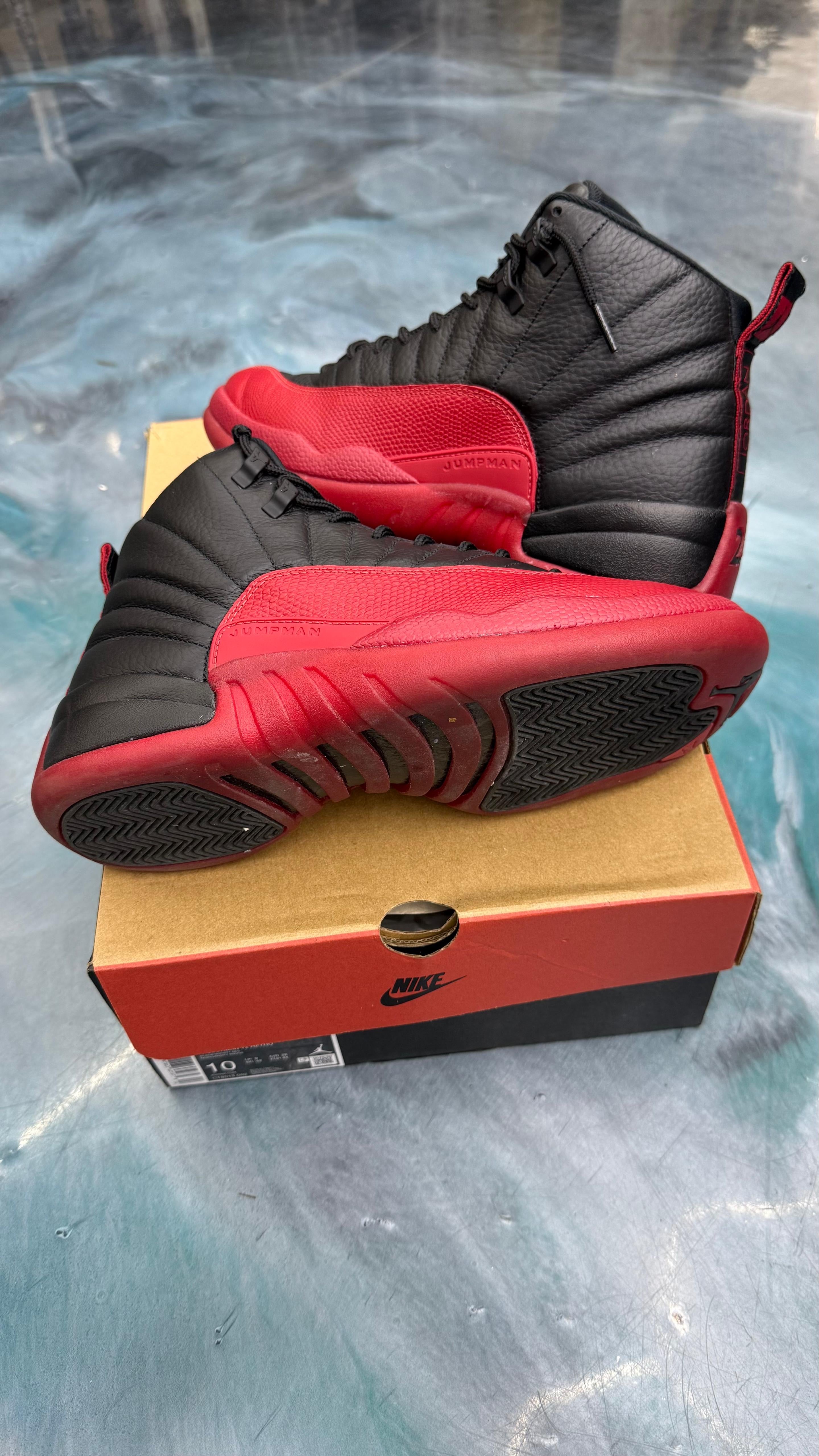 JORDAN 12 RETRO FLU GAME PRE OWNED SIZE 10