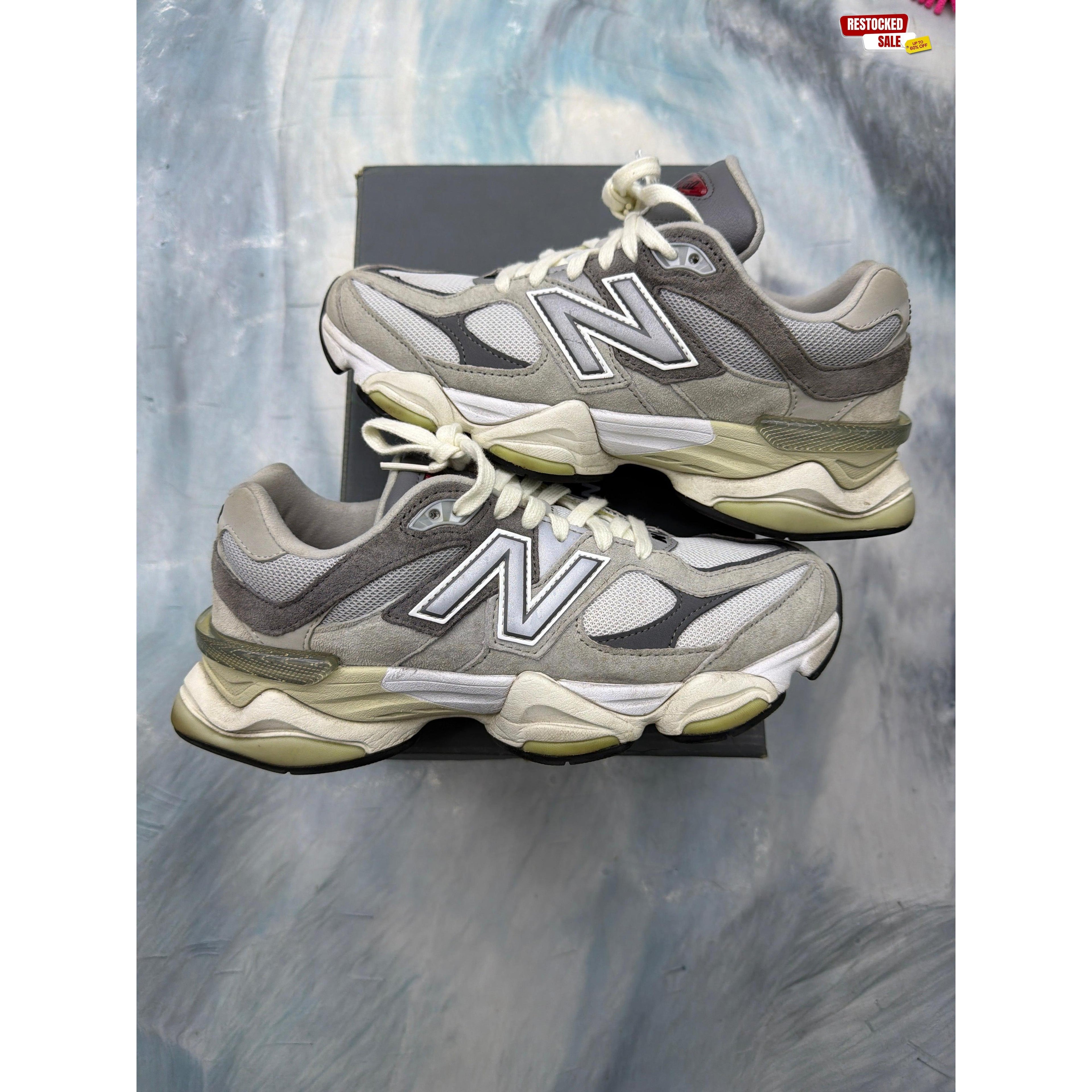 NEW BALANCE 9060 PRE OWNED SIZE 8 REP BOX