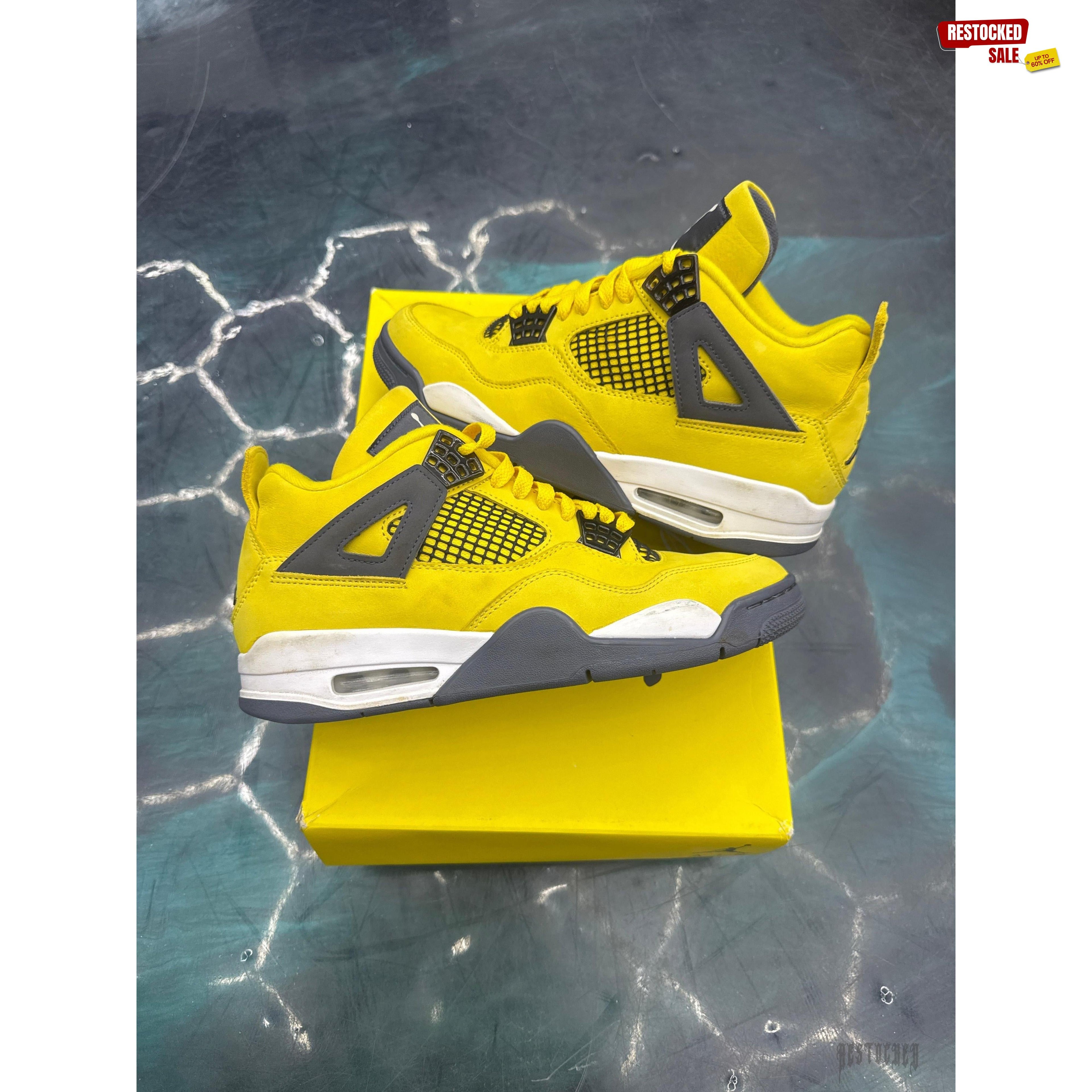 JORDAN 4 RETRO LIGHTNING PRE OWNED SIZE 8