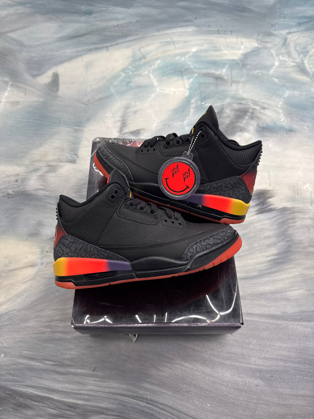 JORDAN 3 RETRO LOW J BALVIN RIO PRE OWNED SIZE 7
