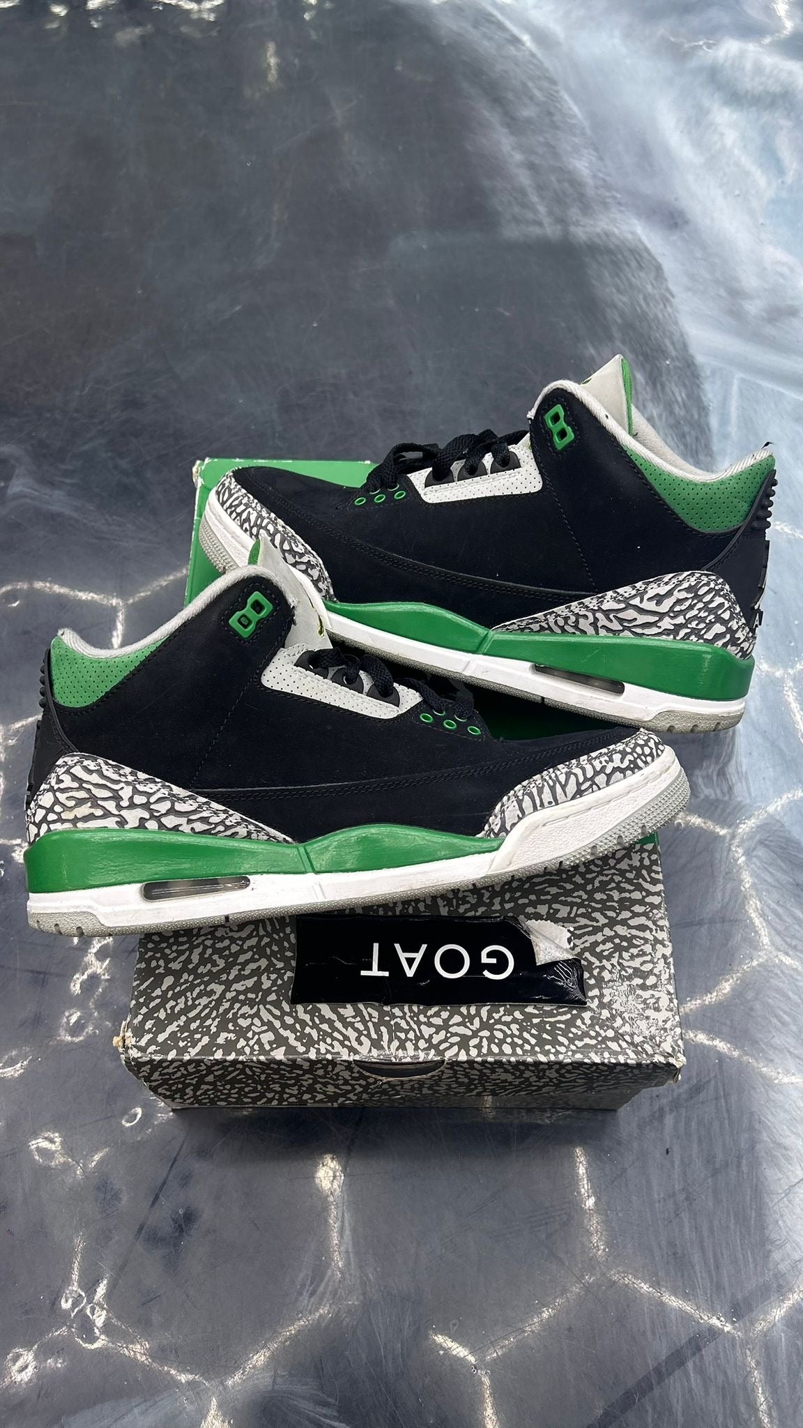 JORDAN 3 RETRO PINE GREEN PRE OWNED SIZE 8