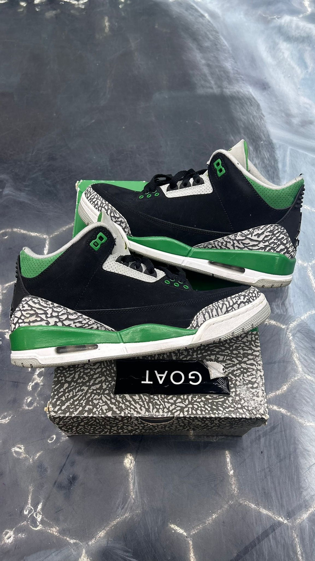 JORDAN 3 RETRO PINE GREEN PRE OWNED SIZE 8