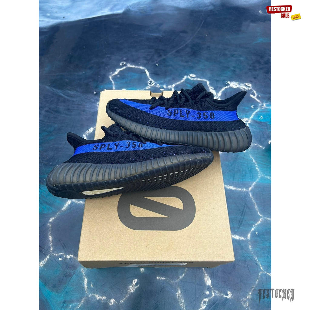 ADIDAS YEEZY BOOST DAZZLING BLUE PRE OWNED SIZE 5