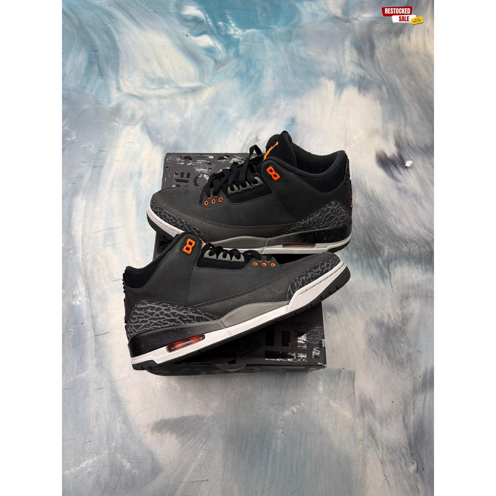 JORDAN 3 RETRO FEAR PACK PRE OWNED SIZE 10.5