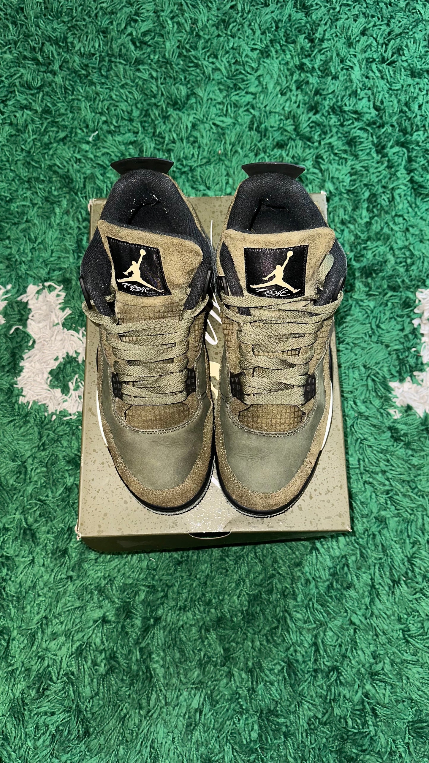 JORDAN 4 RETRO SE CRAFT MEDIUM OLIVE PRE-OWNED SIZE 11