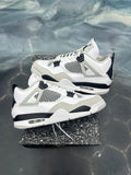 JORDAN 4 RETRO MILITARY BLACK PRE OWEND SIZE 11.5