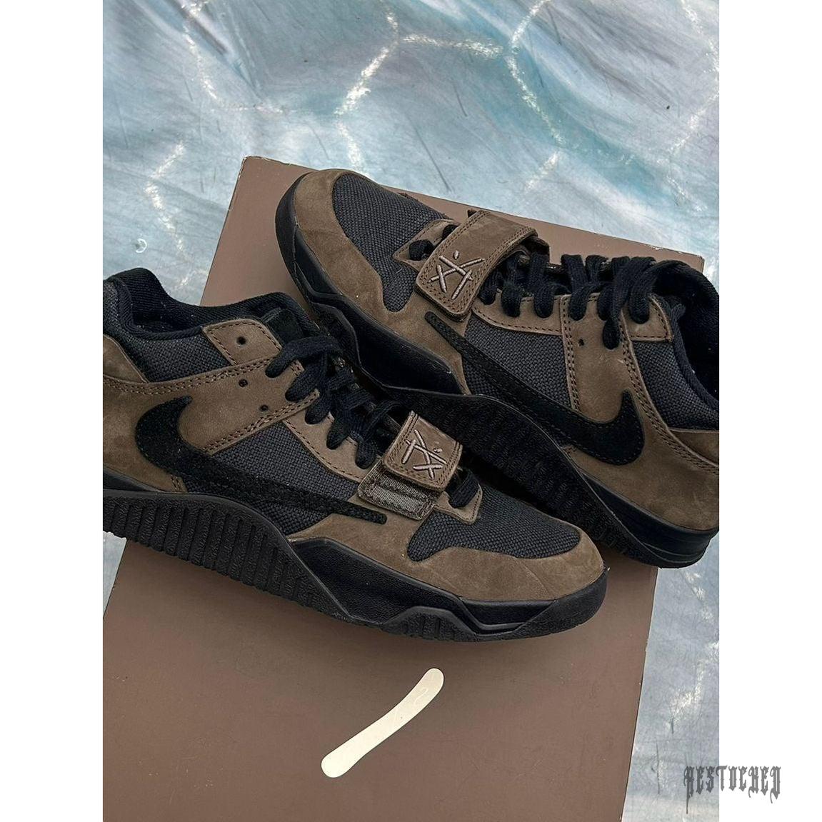 JORDAN JUMPMAN JACK TR TRAVIS SCOTT MOCHA PRE OWNED SIZE 8.5