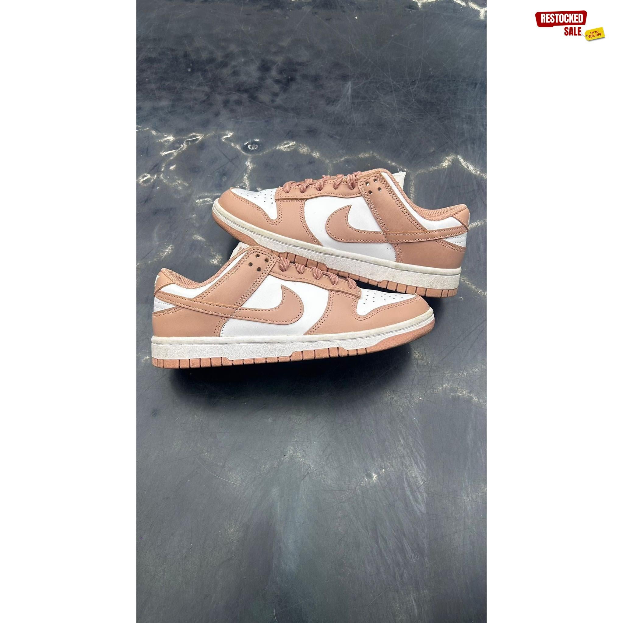 NIKE DUNK LOW ROSE WHISPER (WOMENS) PRE OWNED SIZE 7W NO BOX