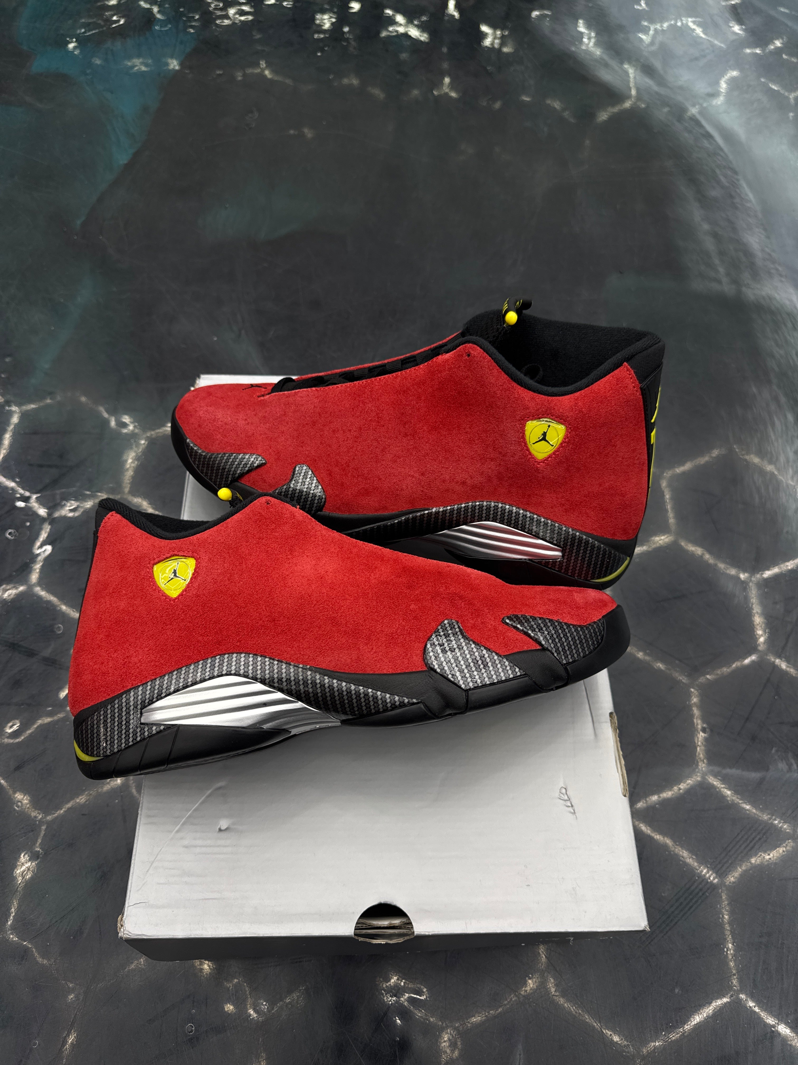 JORDAN 14 RETRO FERRARI DS DAMAGED SUEDE SIZE 12