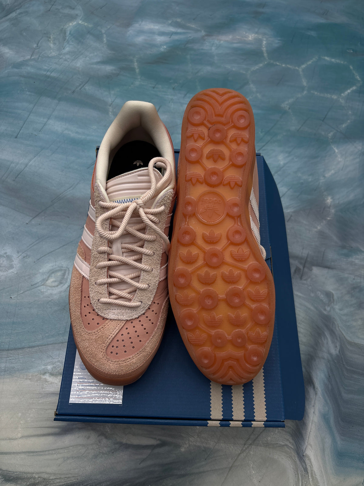 ADIDAS  GAZELLE INDOOR BAD BUNNY CABO ROJO PRE OWNED SIZE 13
