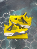 JORDAN 4 RETRO EN LIGHTNING PRE OWNED SIZE 10.5