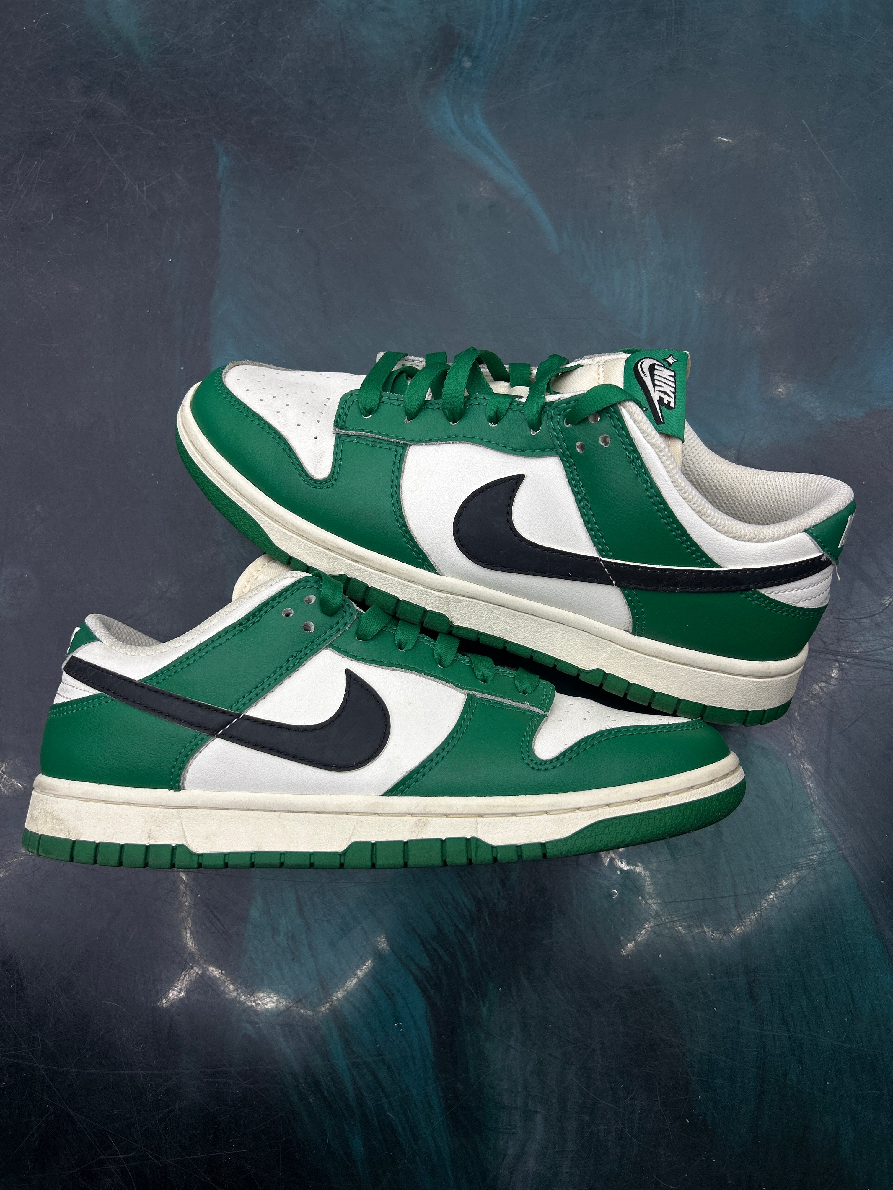 NIKE DUNK LOW SE LOTTERY PACK MALACHITE GREEN SIZE 7.5 NO BOX