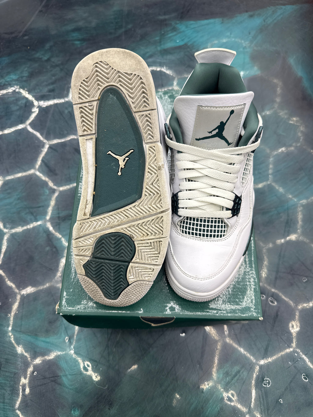 JORDAN 4 RETRO OXIDIZED GREEN PRE OWNED SIZE 7