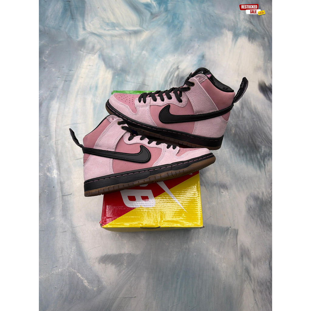 NIKE SB DUNK HIGH PRO KCDC PRE OWNED SIZE 6