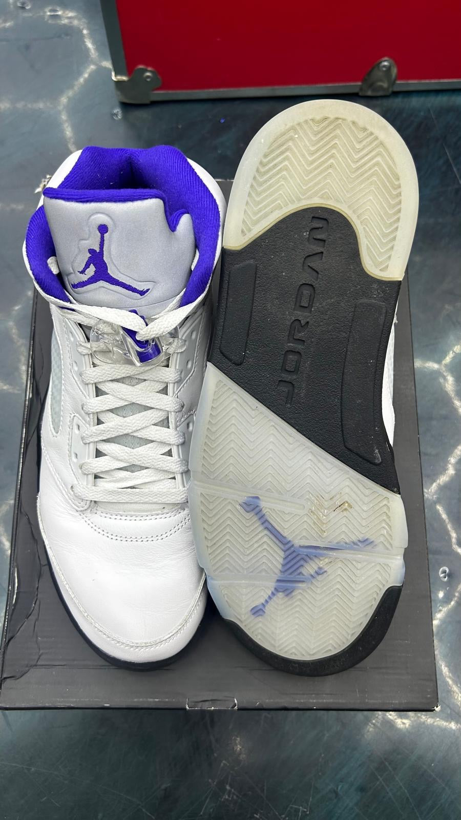 JORDAN 5 RETRO DARK CONCORD PRE OWNED SIZE 11