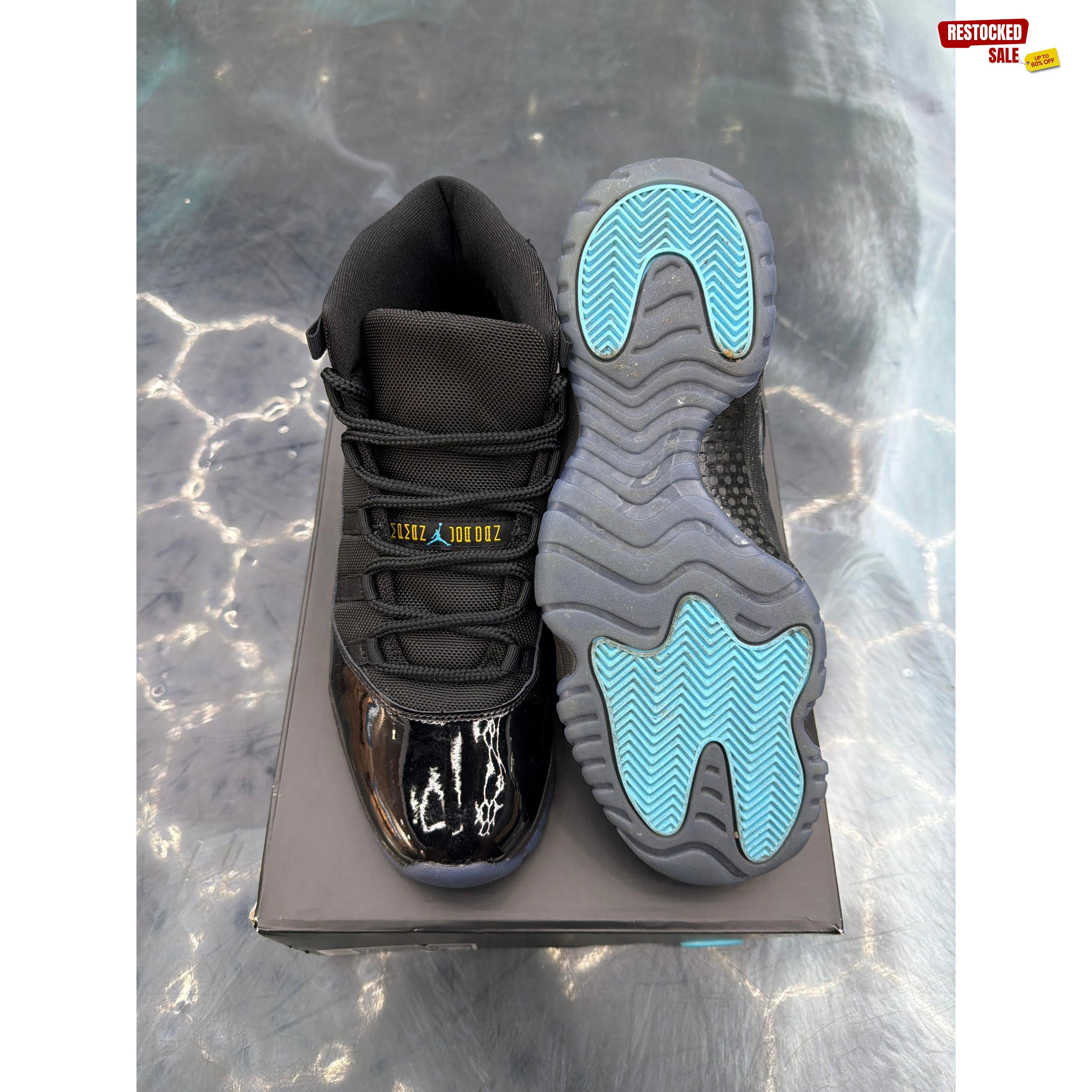 JORDAN 11 RETRO GAMMA BLUE PRE OWNED SIZE 11.5