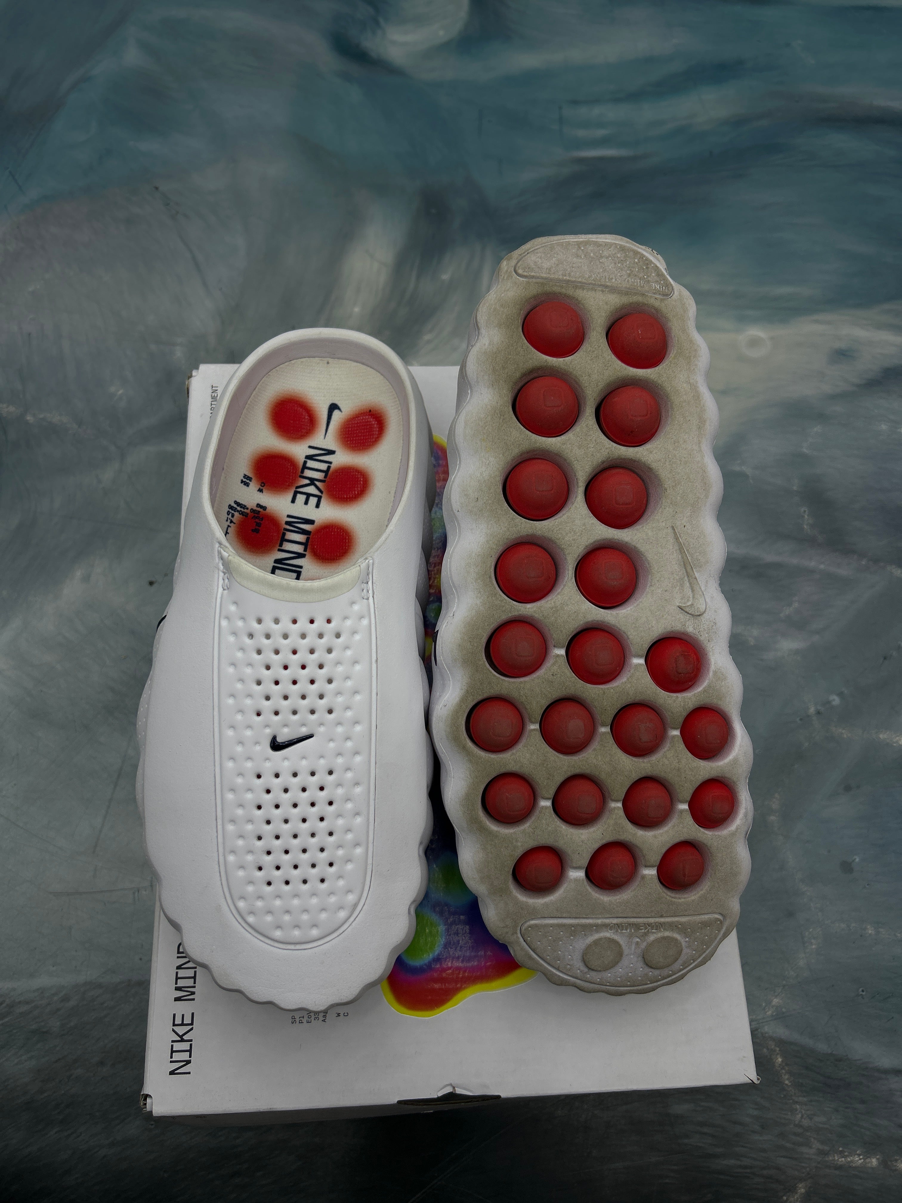 NIKE MIND 001 SLIDE WHITE SPEED RED SIZE 11 PRE OWNED