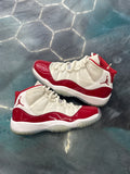 JORDAN 11 RETRO CHERRY GS PRE OWNED SIZE 6Y NO BOX