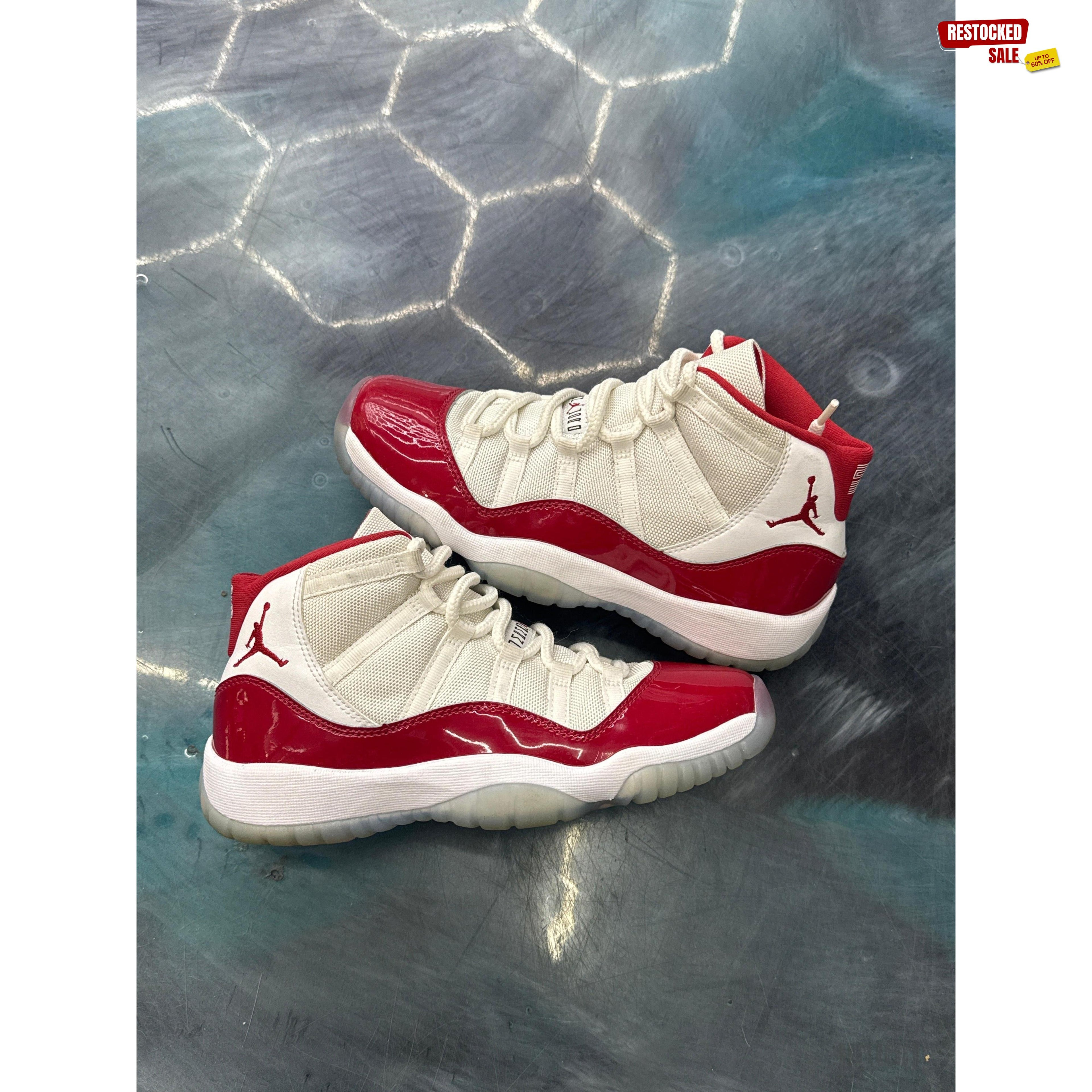 JORDAN 11 RETRO CHERRY GS PRE OWNED SIZE 6Y NO BOX