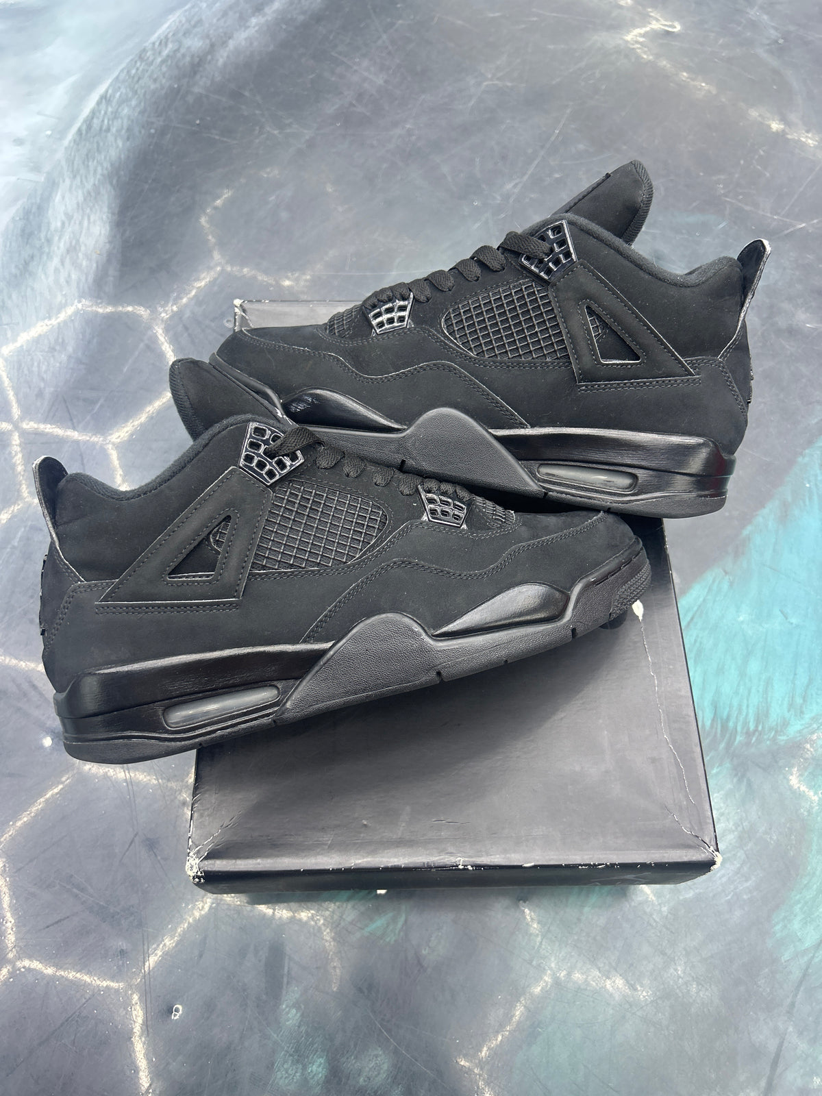 JORDAN 4 RETRO BLACK CAT (2020) PREOWNED SIZE 10