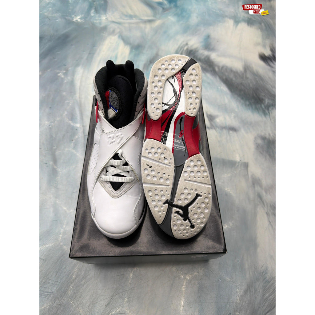JORDAN 8 RETRO WHITE TRUE RED (2025) PRE OWNED SIZE 9.5