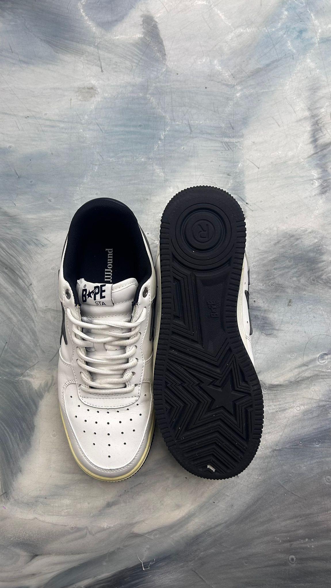 A BATHING APE BAPE STA JJJJOUND WHITE NAVY PRE OWNED SIZE 8.5 NO BOX