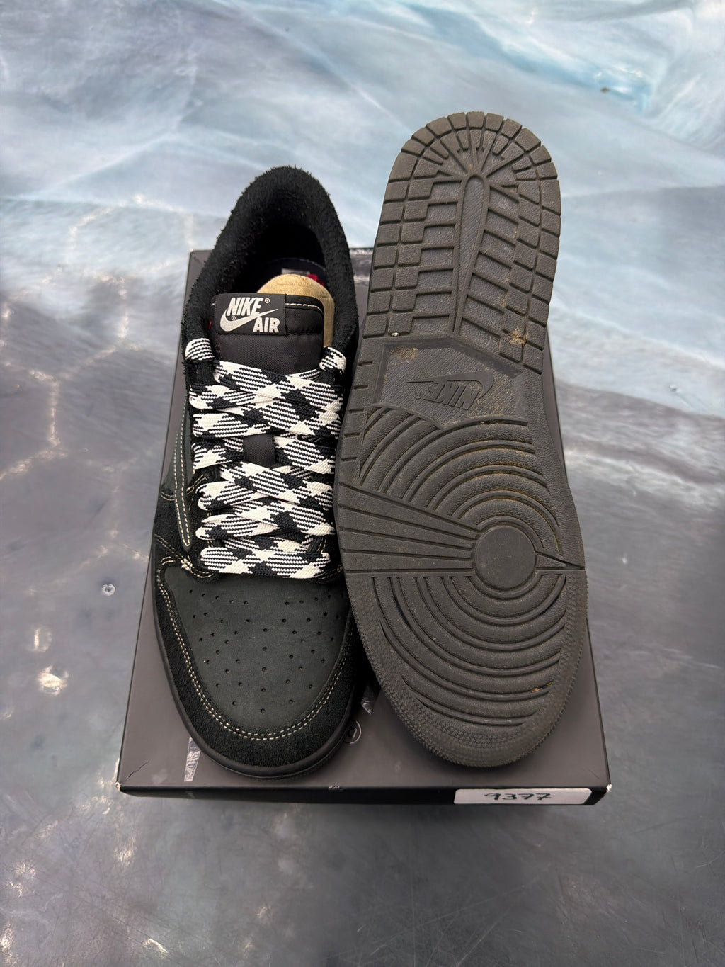 JORDAN 1 RETRO LOW OG SP TRAVIS SCOTT BLACK PHANTOM PRE OWNED SIZE 12