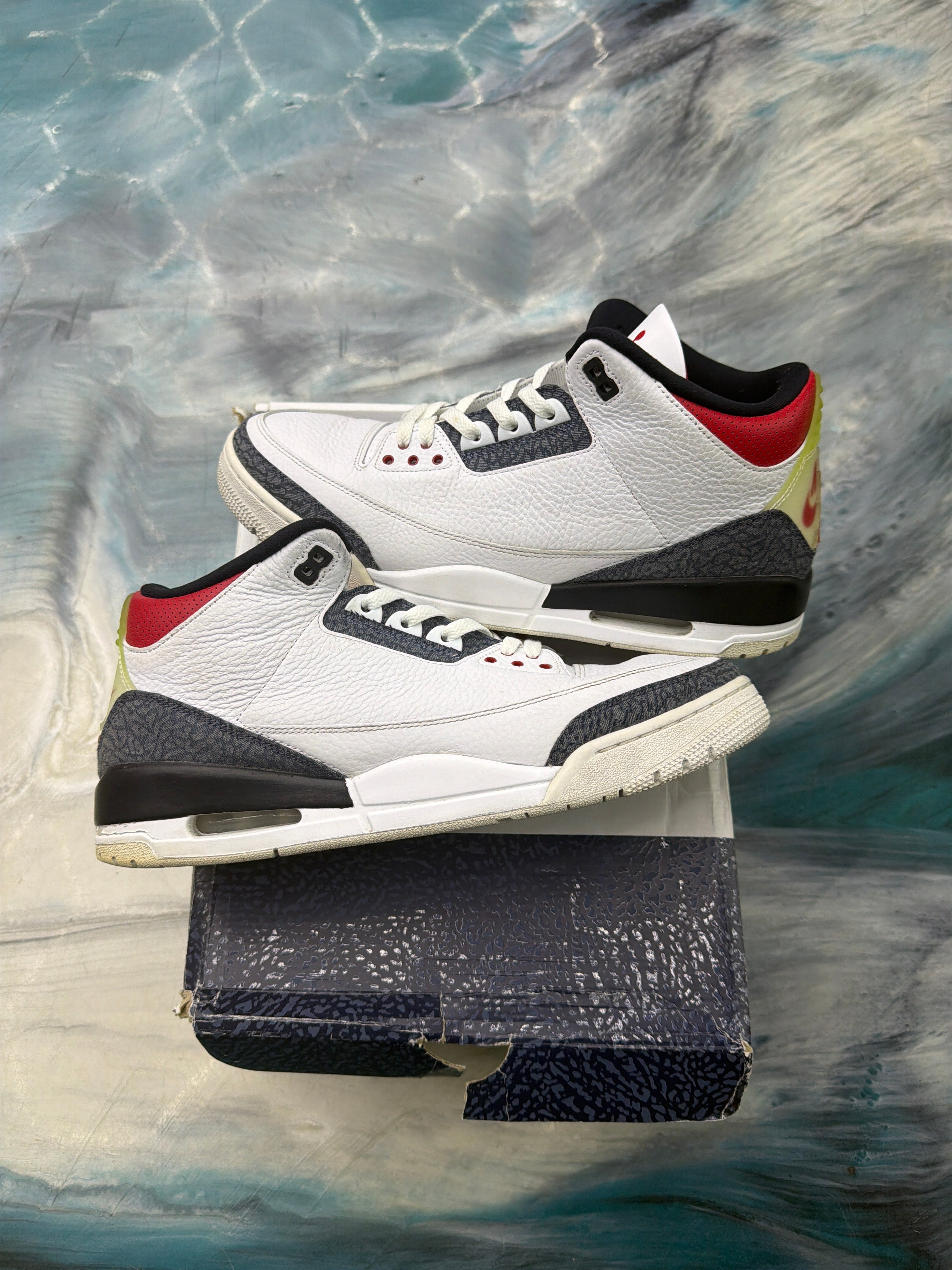 JORDAN 3 RETRO SE FIRE RED DENIM (2020) PRE OWNED SIZE 13