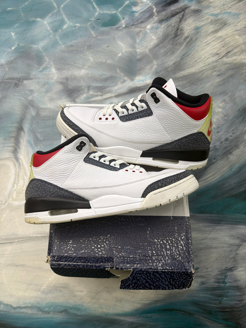 JORDAN 3 RETRO SE FIRE RED DENIM (2020) PRE OWNED SIZE 13