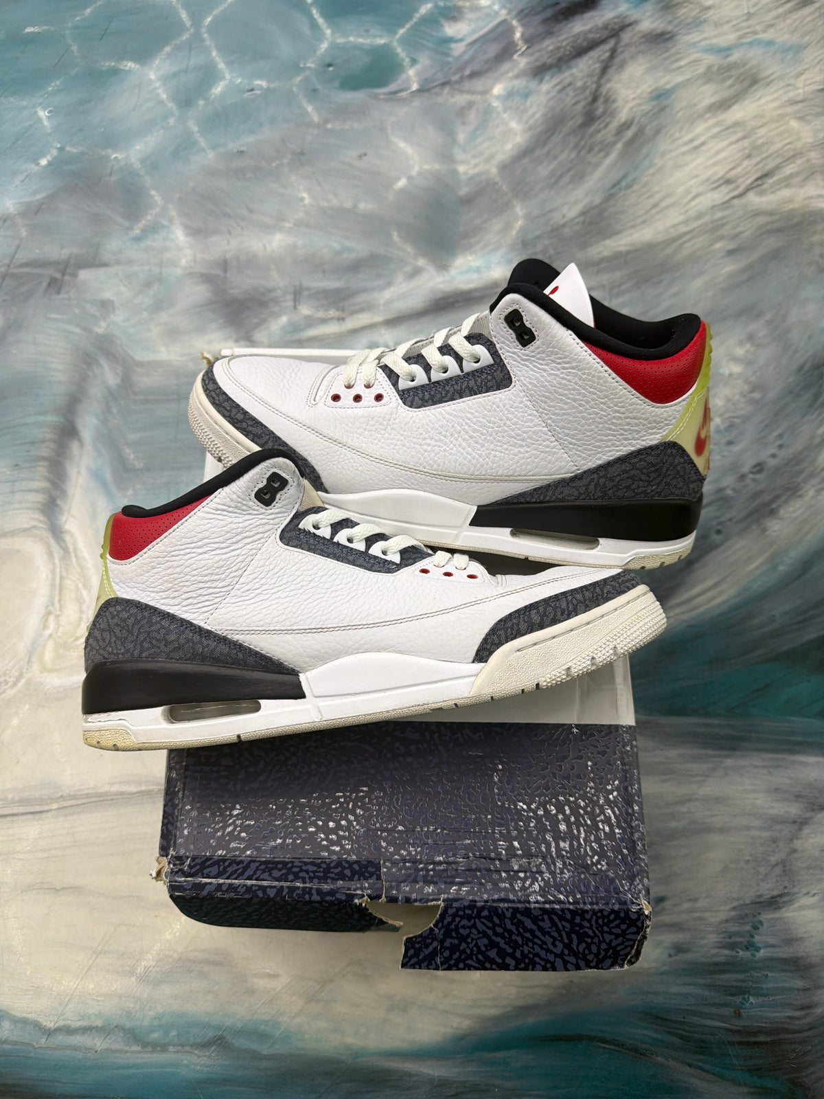JORDAN 3 RETRO SE FIRE RED DENIM (2020) PRE OWNED SIZE 13