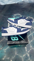 JORDAN 1 LOW SB MIDNIGHT NAVY PRE OWNED SIZE 7