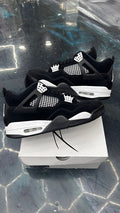 JORDAN 4 RETRO WHITE THUNDER PRE OWNED SIZE 11