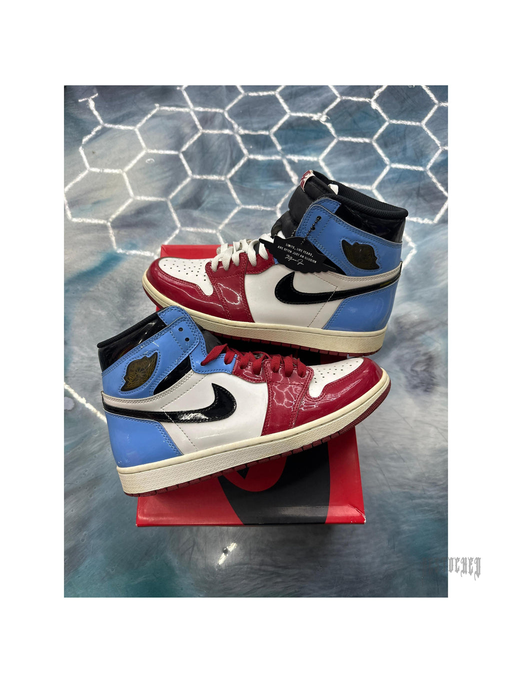 JORDAN 1 RETRO HIGH FEARLESS UNC CHICAGO PRE OWNED SIZE 9.5
