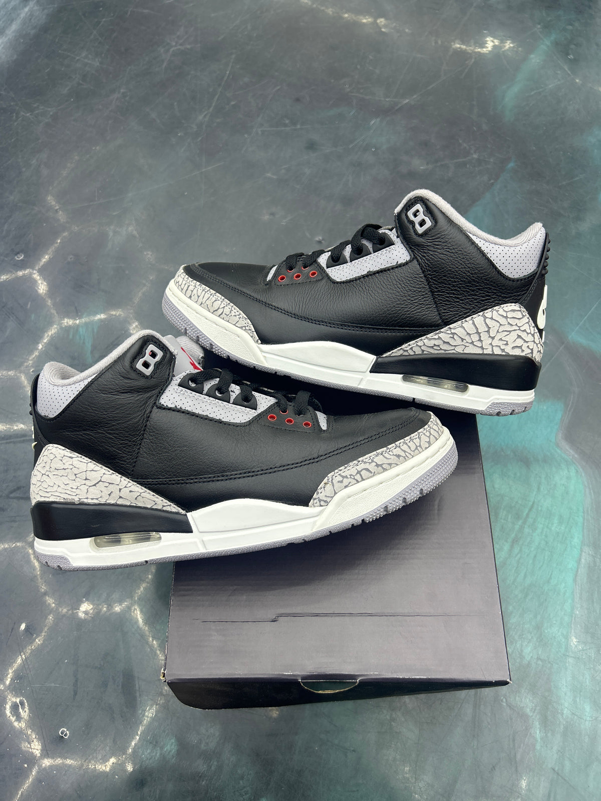 JORDAN 3 RETRO BLACK CEMENT REIMAGINE PREOWNED REP BOX SIZE 9