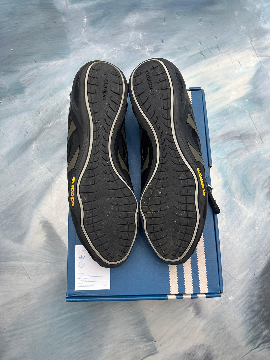 ADIDAS ADIRACER BAD BUNNY x MERCEDE AMG PRE OWNED SIZE 11